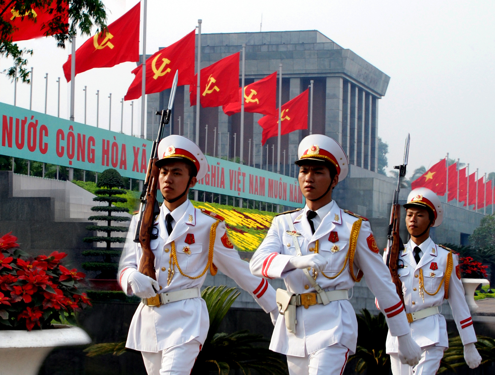 “Bộ đội Cụ Hồ” trong tâm khảm nhân dân     